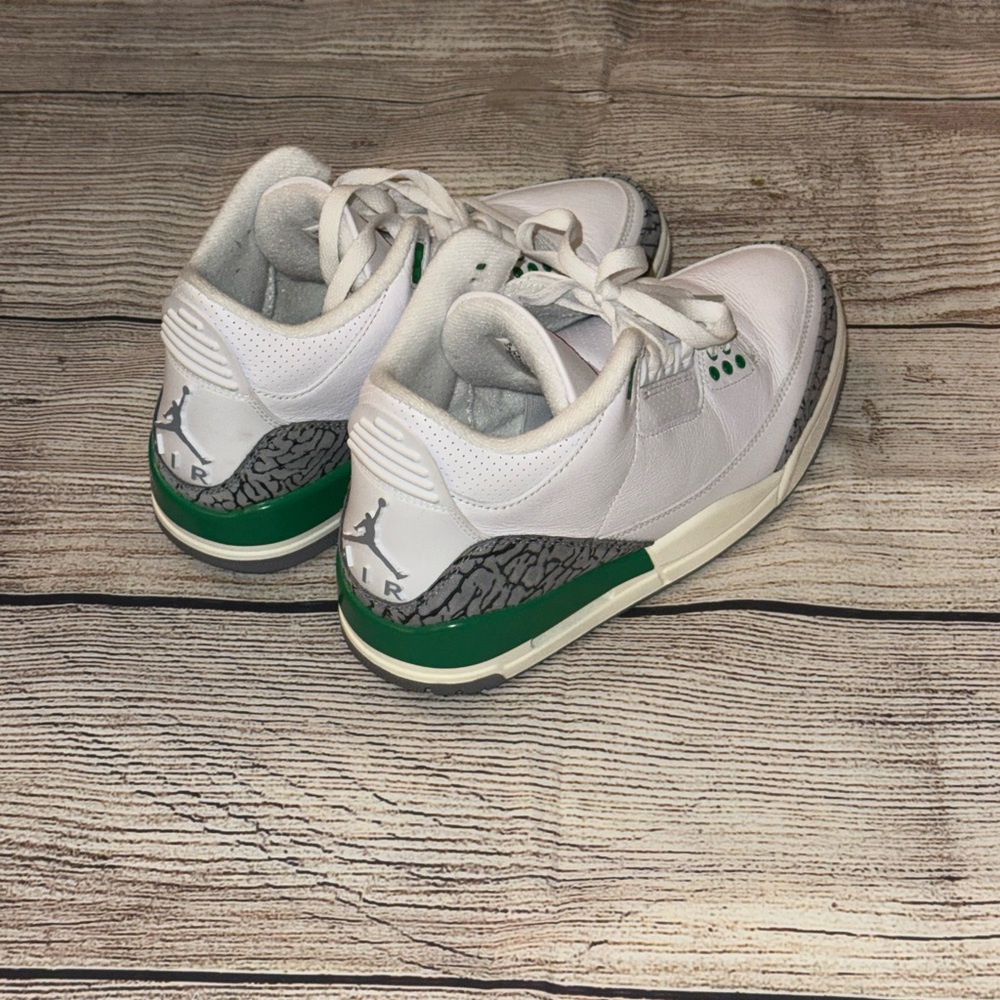 Jordan Athletic Shoes White and Green